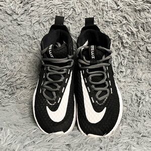 Nike Zoom Rize Team ‘Black’ Big Kids Sz 5